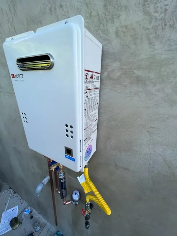 Tankless water heater installation for Fairview Heights homes
